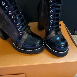 Louis Vuitton Black and Brown Lace Up Boots